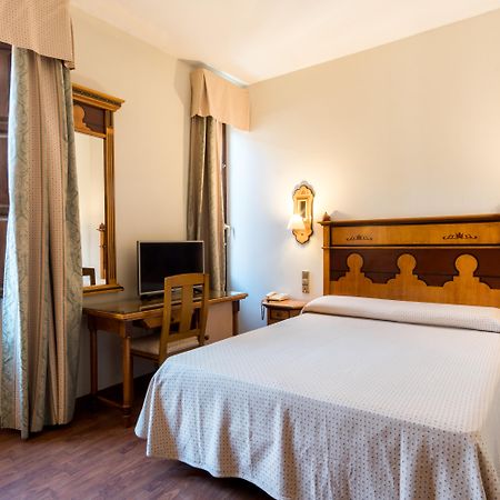 Hotel Plaza Nueva Granada Dış mekan fotoğraf